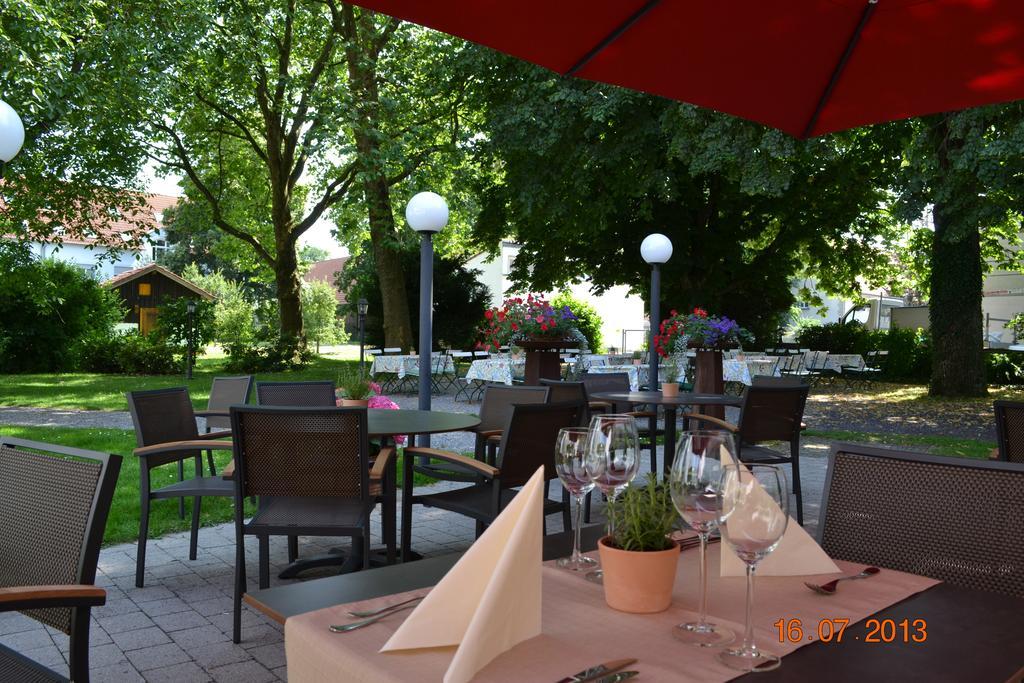 Hotel Gasthaus Adler Bad Waldsee Ngoại thất bức ảnh