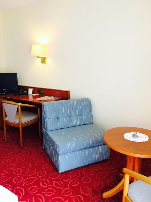 Hotel Gasthaus Adler Bad Waldsee Ngoại thất bức ảnh